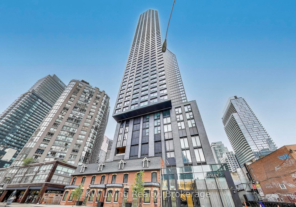 8-wellesley-street-w-toronto-ontario-c12338877