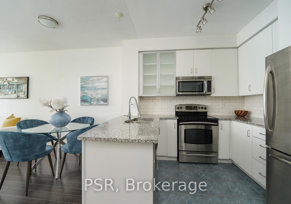 18-yorkville-avenue-toronto-ontario-c12339007