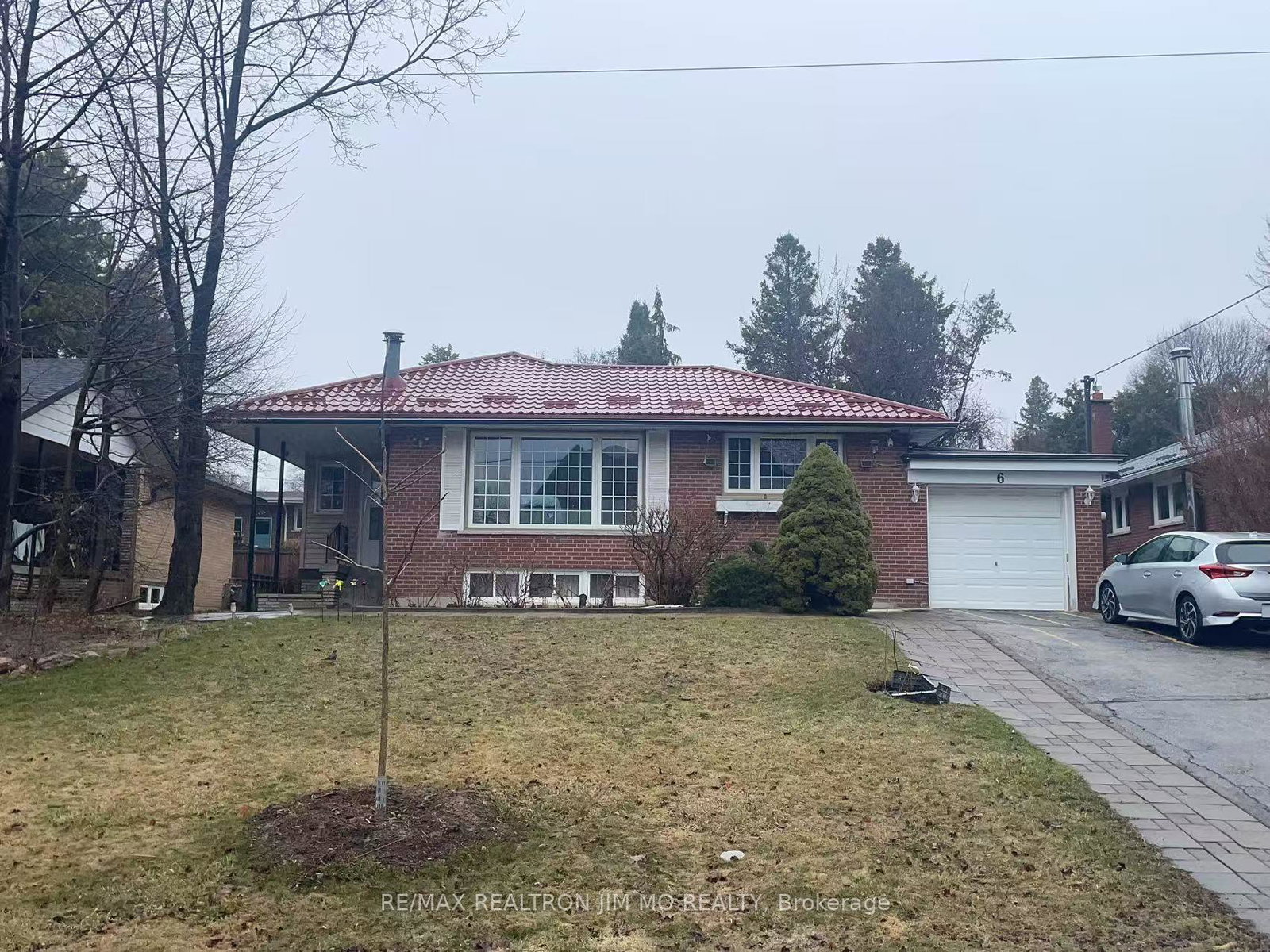 6-royal-doulton-drive-north-york-ontario-c12339170