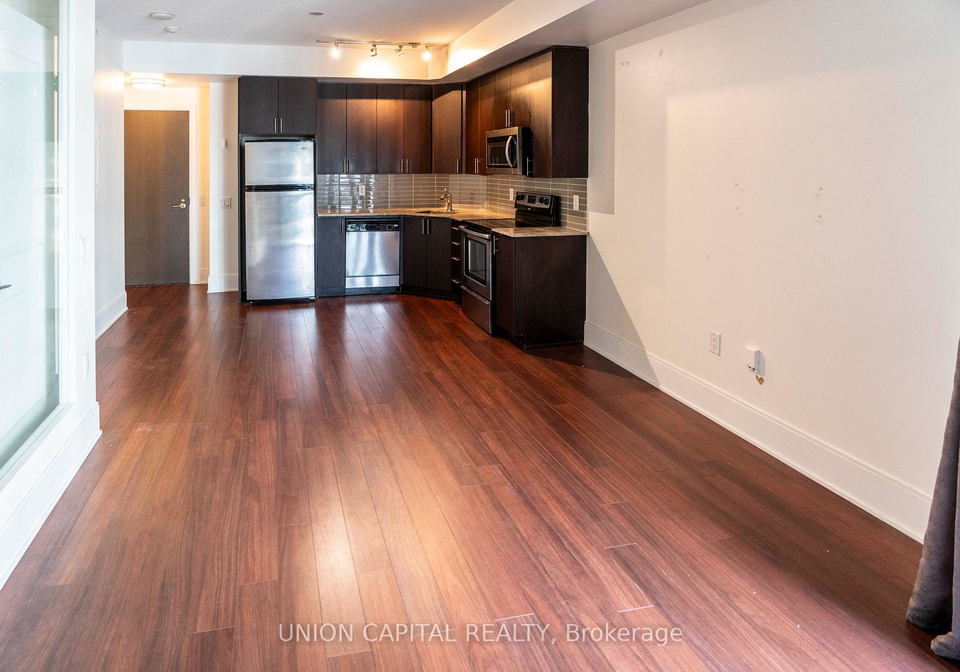 560-front-street-w-toronto-ontario-c12339188