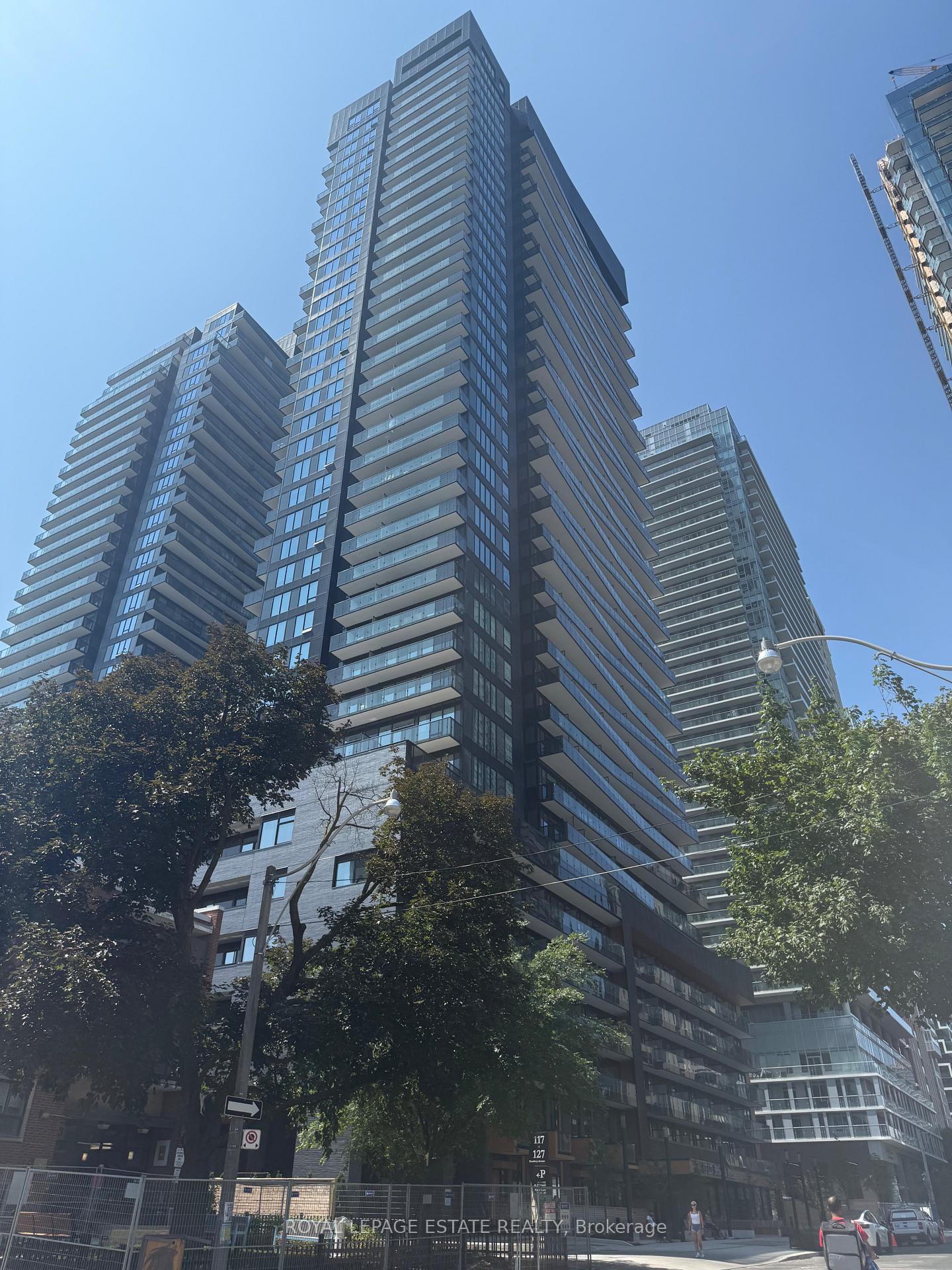 117-broadway-avenue-toronto-ontario-c12339296