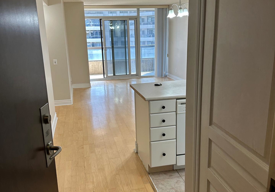 5-northtown-way-north-york-ontario-c12339373