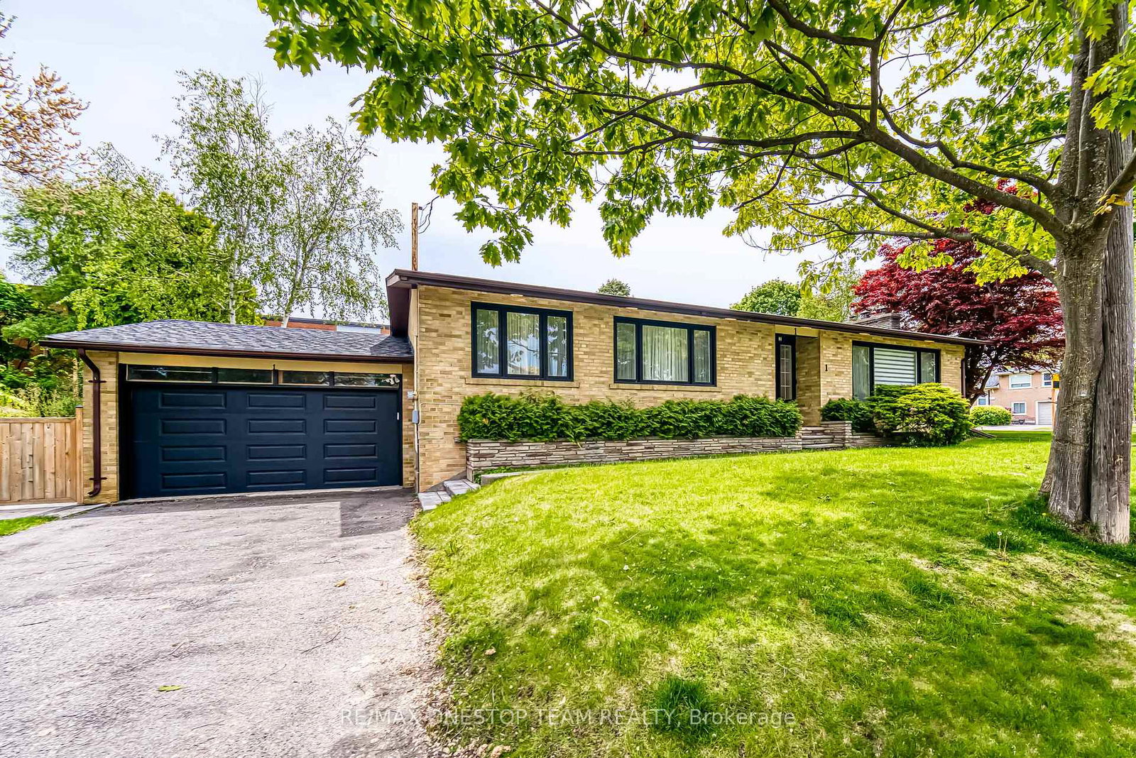 1-windham-drive-north-york-ontario-c12339525
