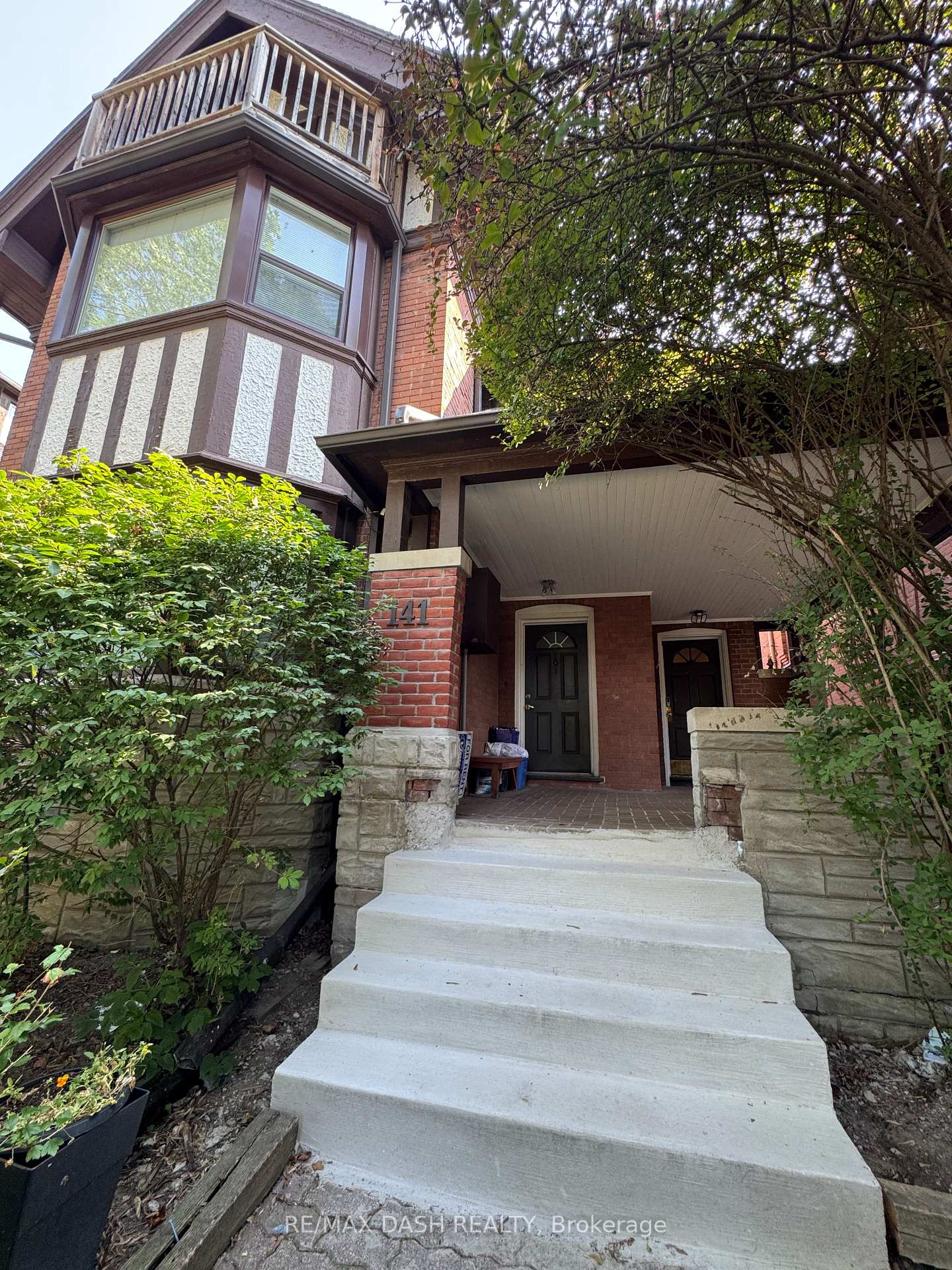 141-admiral-road-toronto-ontario-c12339573