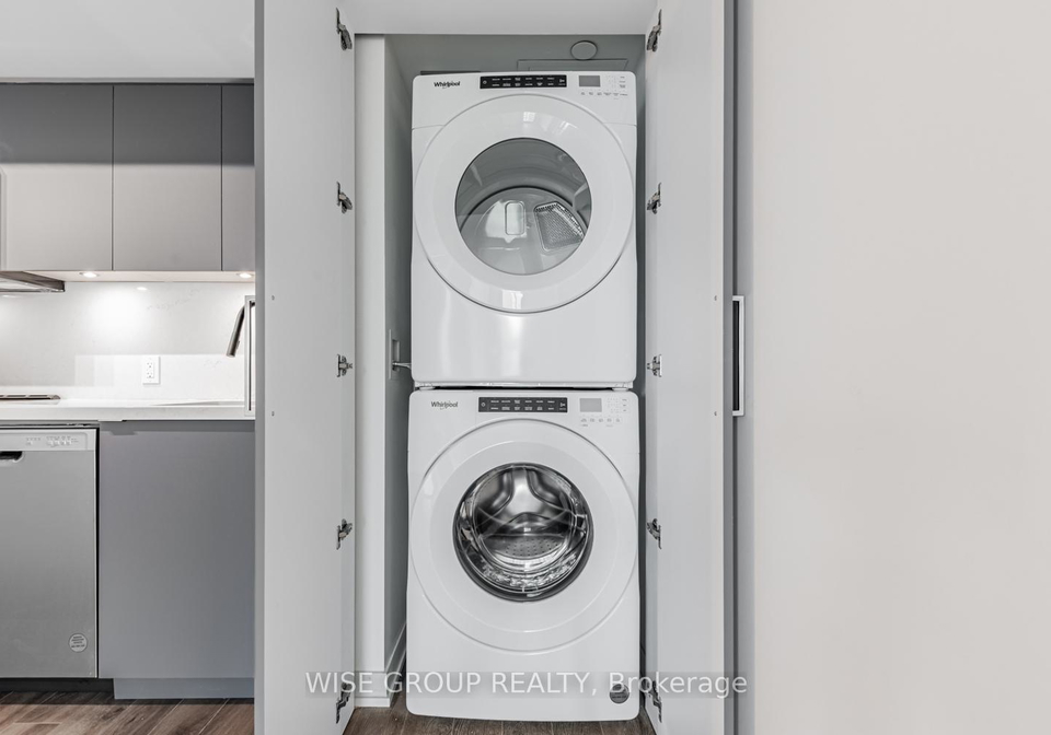 500-wilson-avenue-toronto-ontario-c12339596