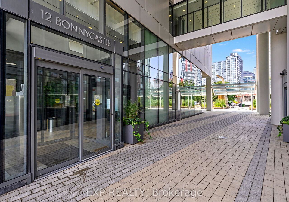 12-bonnycastle-street-n-toronto-ontario-c12339618