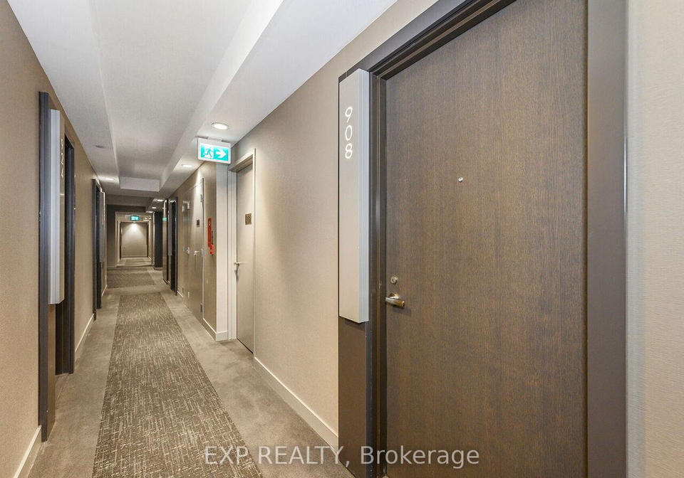 12-bonnycastle-street-n-toronto-ontario-c12339618