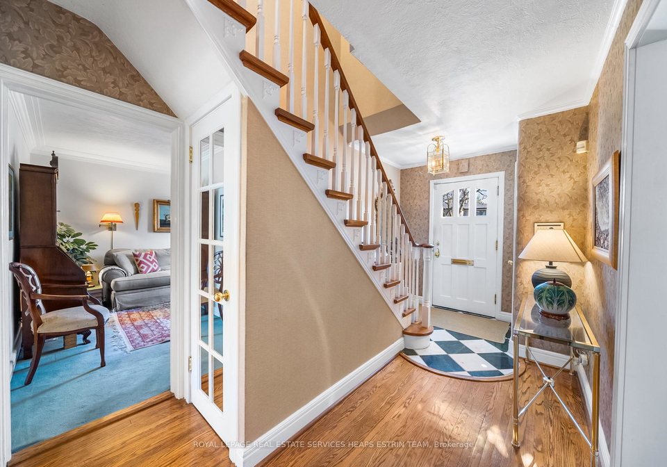 300-dawlish-avenue-north-york-ontario-c12339817