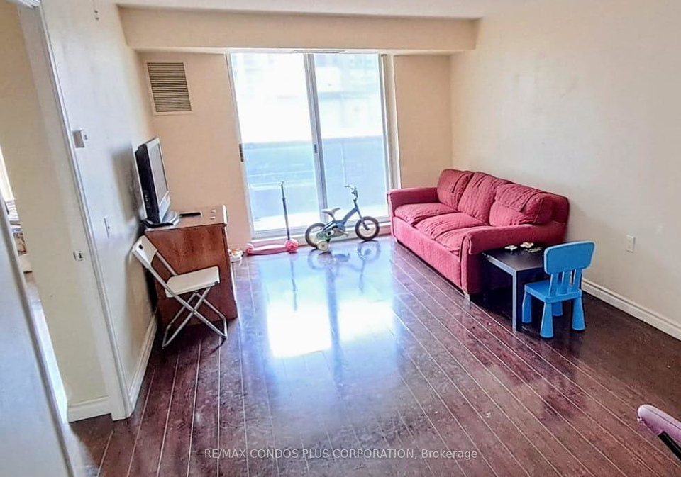 35-finch-avenue-e-north-york-ontario-c12339873