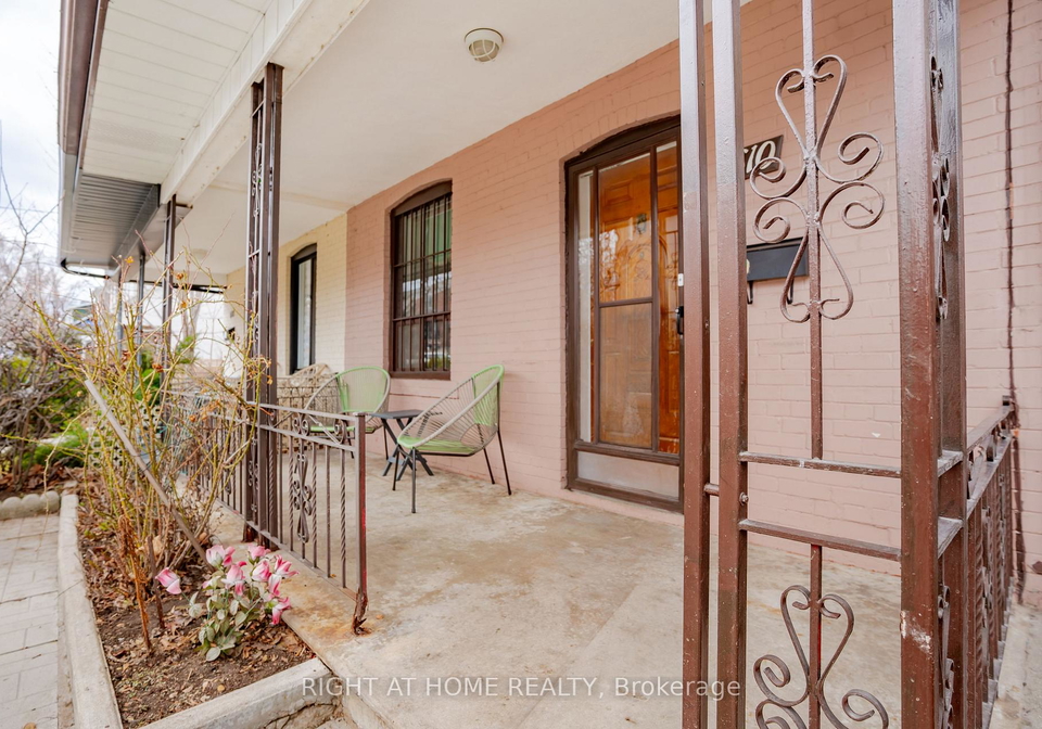 610-lauder-avenue-toronto-ontario-c12340330