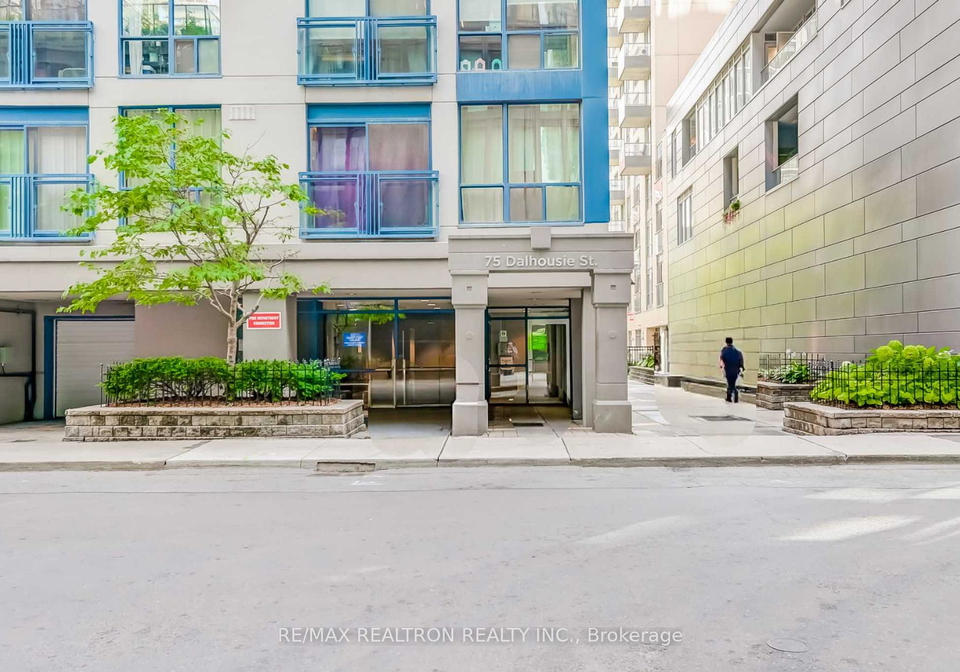 75-dalhousie-street-toronto-ontario-c12340390