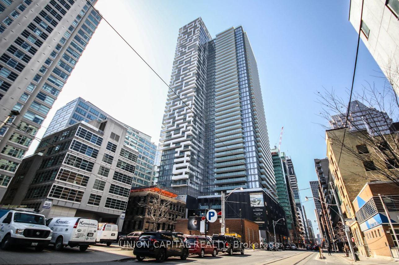 25-richmond-street-e-toronto-ontario-c12340394