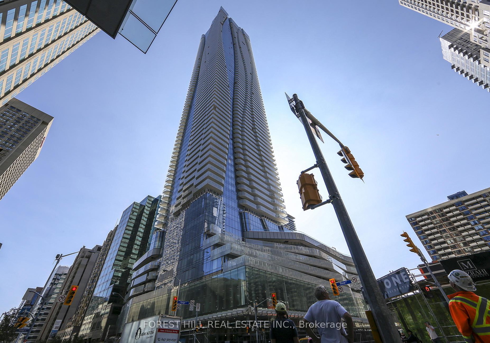 1-bloor-street-e-toronto-ontario-c12340496
