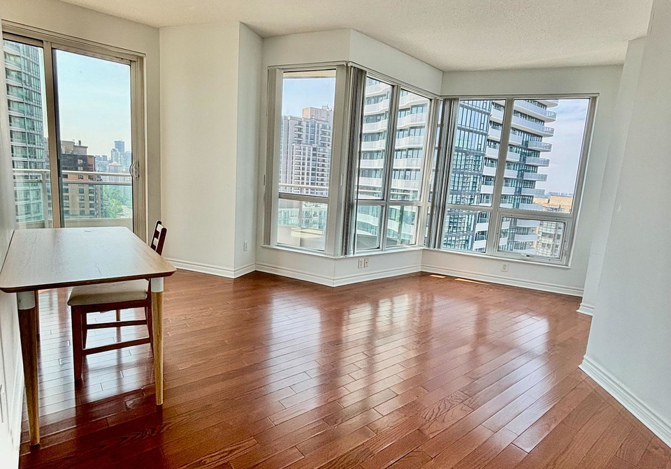 18-holmes-avenue-north-york-ontario-c12340543