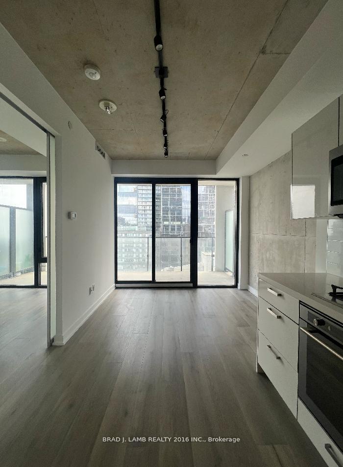 55-ontario-street-toronto-ontario-c12340573