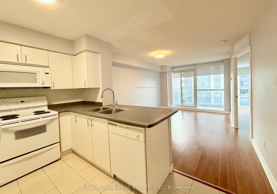 4978-yonge-street-toronto-ontario-c12340662