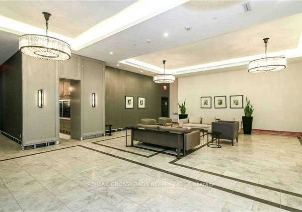 155-yorkville-avenue-toronto-ontario-c12340744