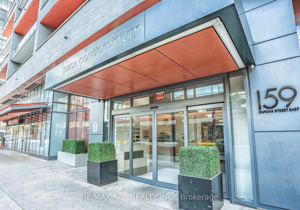 159-dundas-street-e-toronto-ontario-c12340797
