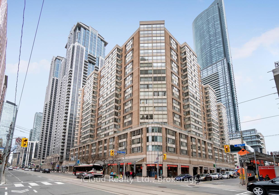 711-bay-street-toronto-ontario-c12340899