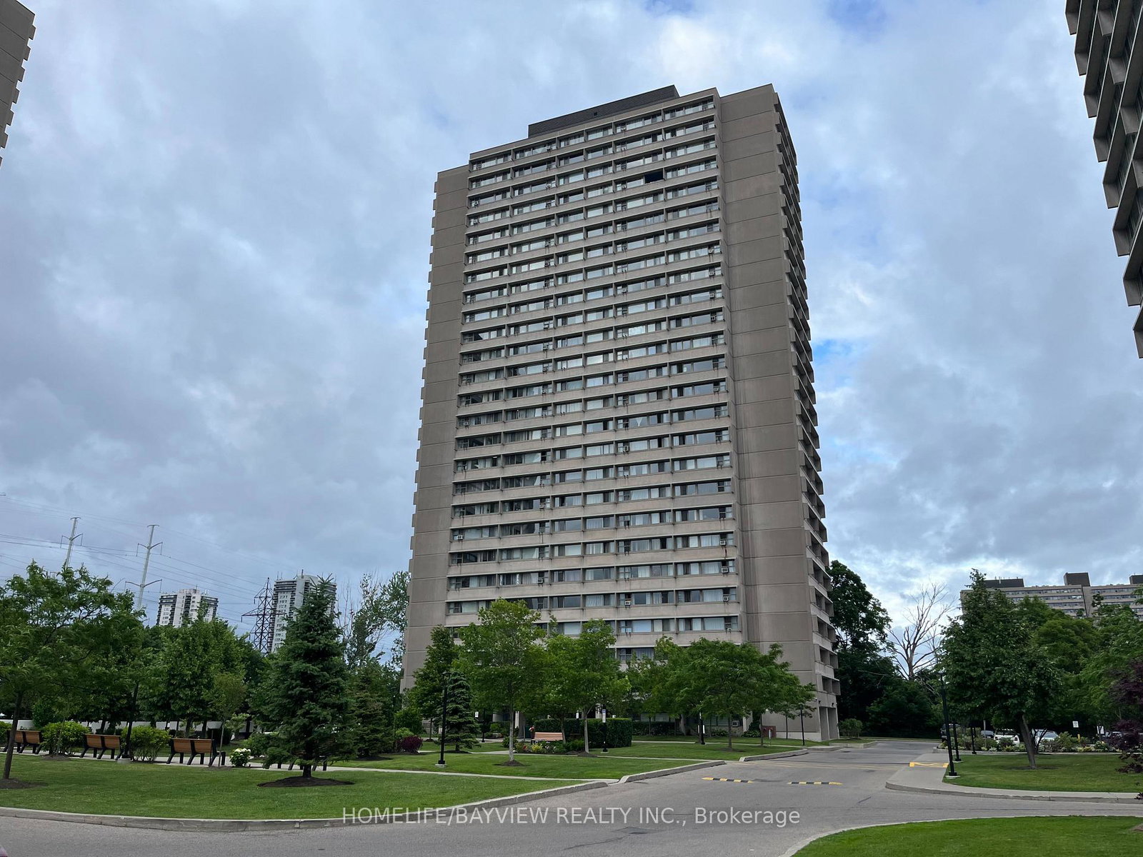 725-don-mills-road-east-york-ontario-c12340939