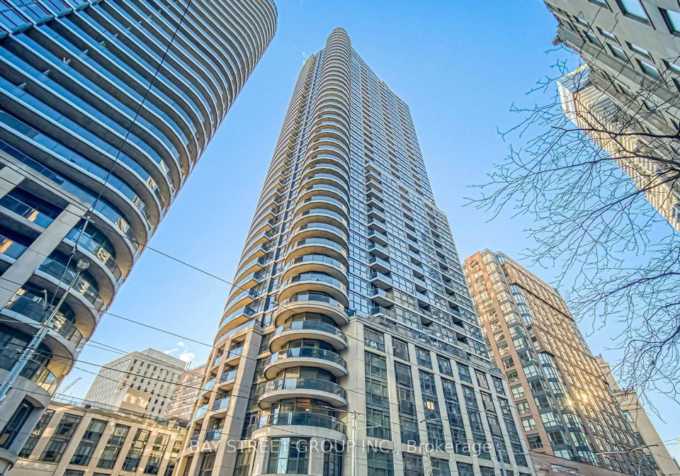 21-carlton-street-toronto-ontario-c12341067