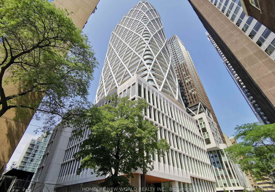 230-simcoe-street-toronto-ontario-c12341101
