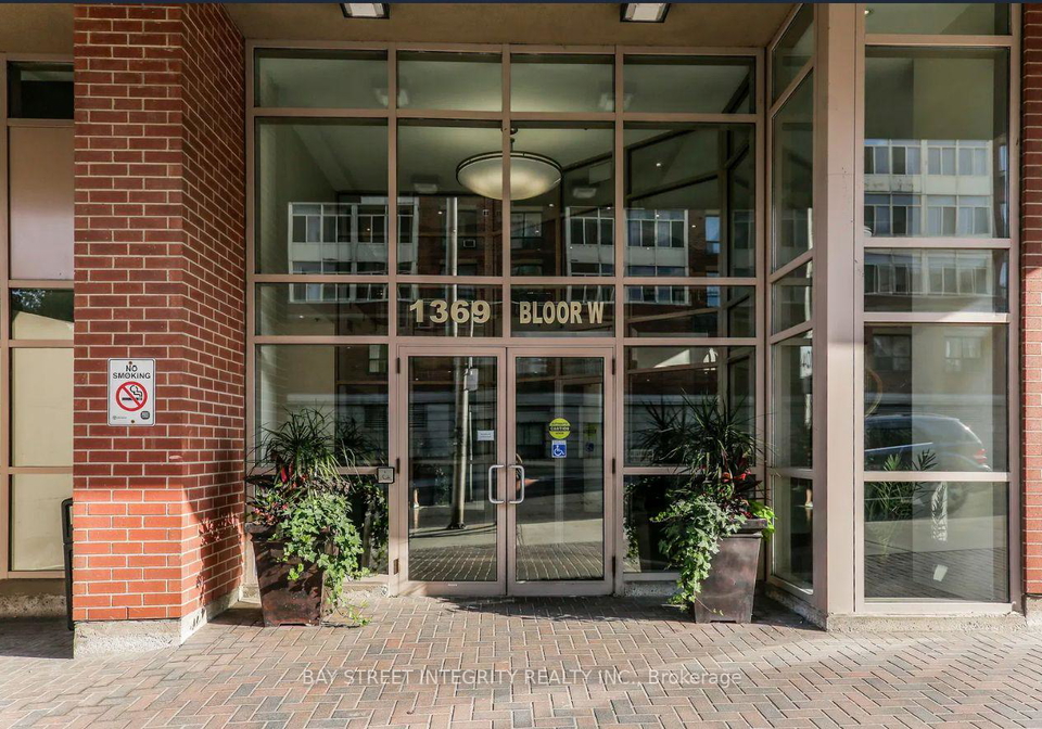 1369-bloor-street-w-toronto-ontario-c12341404