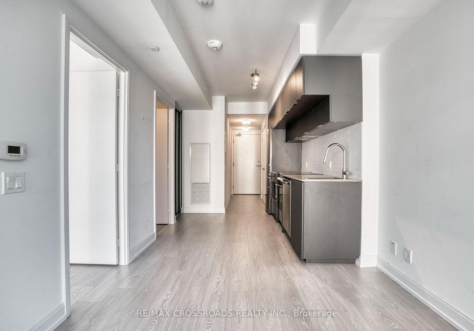 181-dundas-street-e-toronto-ontario-c12341578