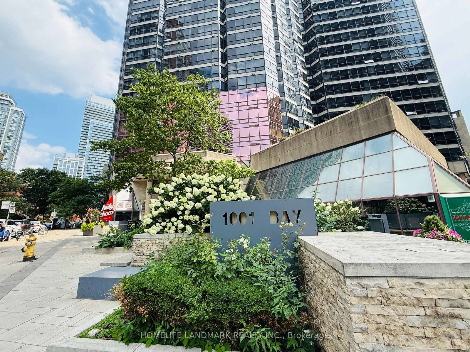 1001-bay-street-toronto-ontario-c12341612