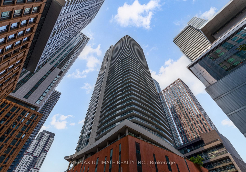 21-widmer-street-toronto-ontario-c12341639