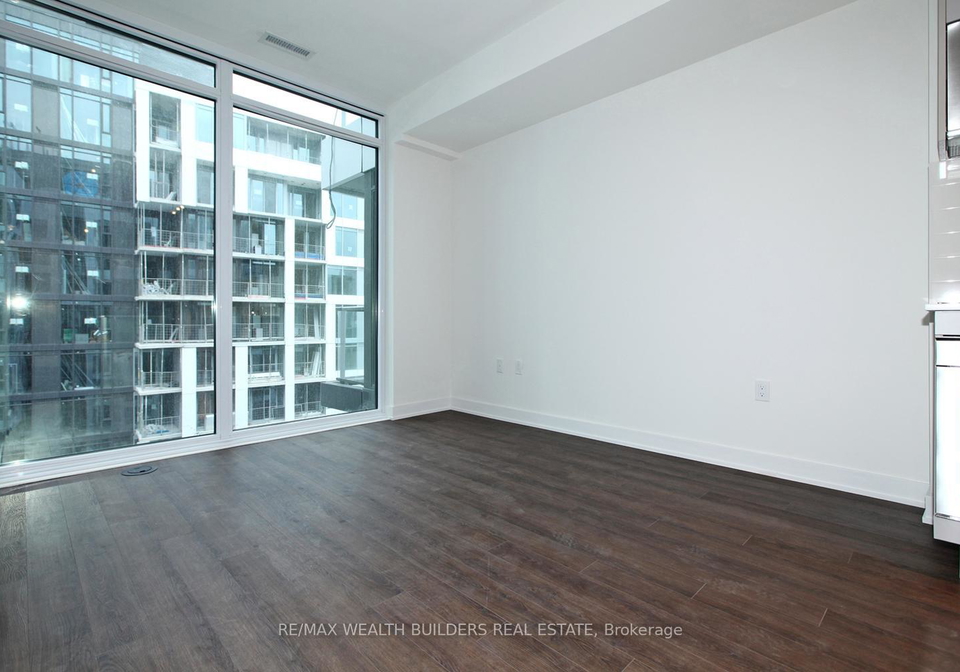 576-front-street-w-toronto-ontario-c12341674