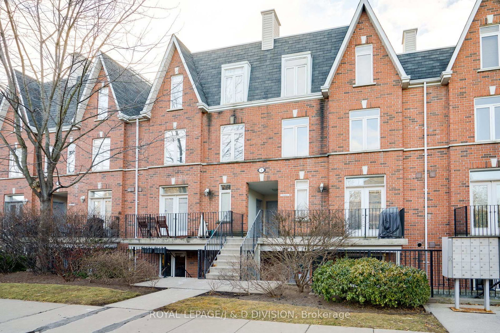 9-shank-street-toronto-ontario-c12341711