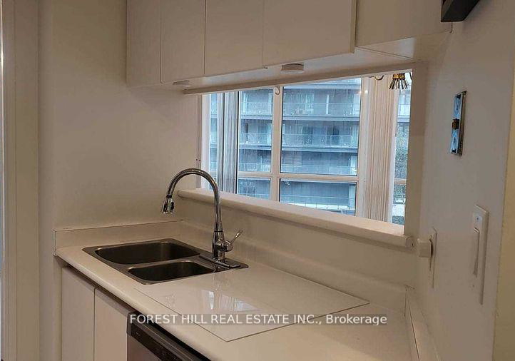 24-wellesley-street-w-toronto-ontario-c12341803