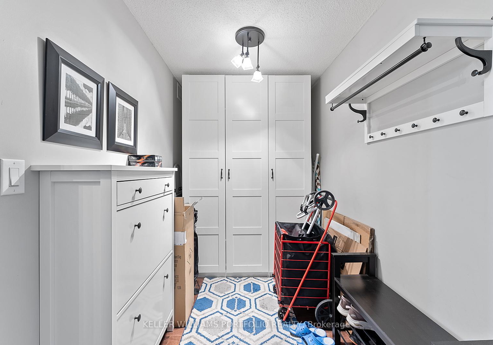 35-hollywood-avenue-north-york-ontario-c12341851