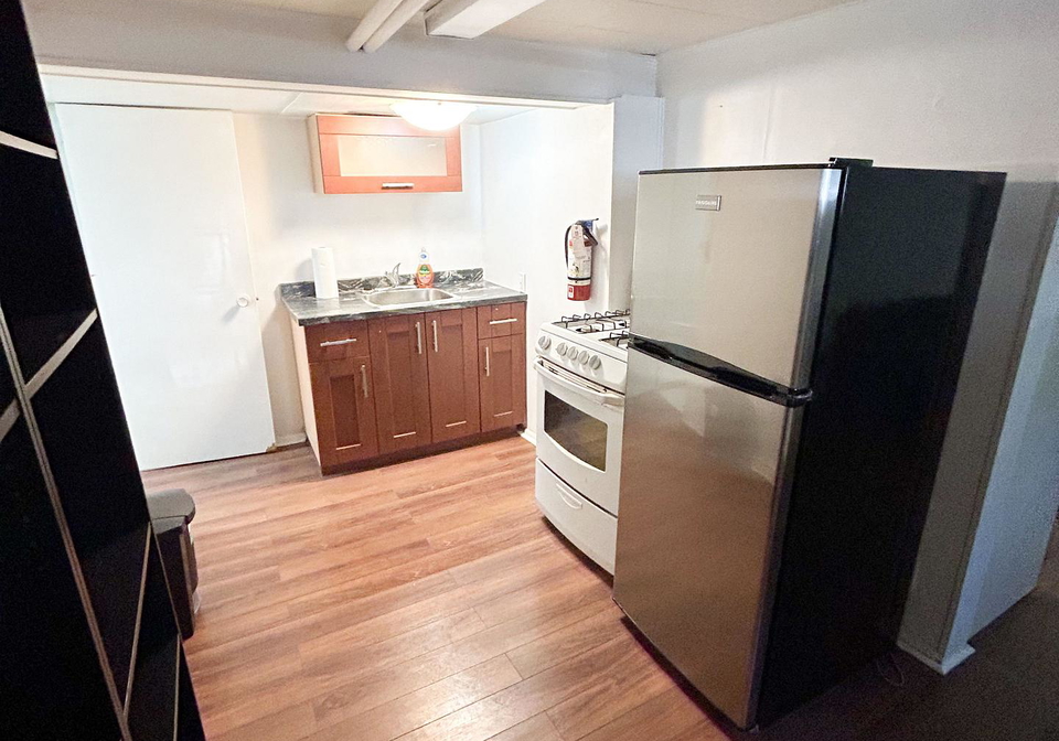 165-admiral-road-toronto-ontario-c12342146