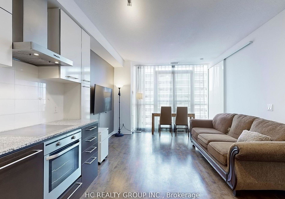 770-bay-street-toronto-ontario-c12342196