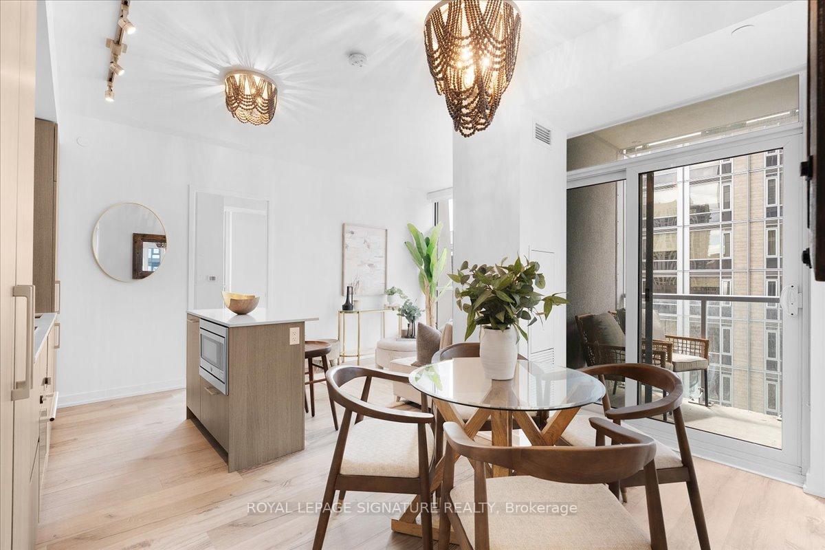 1-yorkville-avenue-toronto-ontario-c12342245
