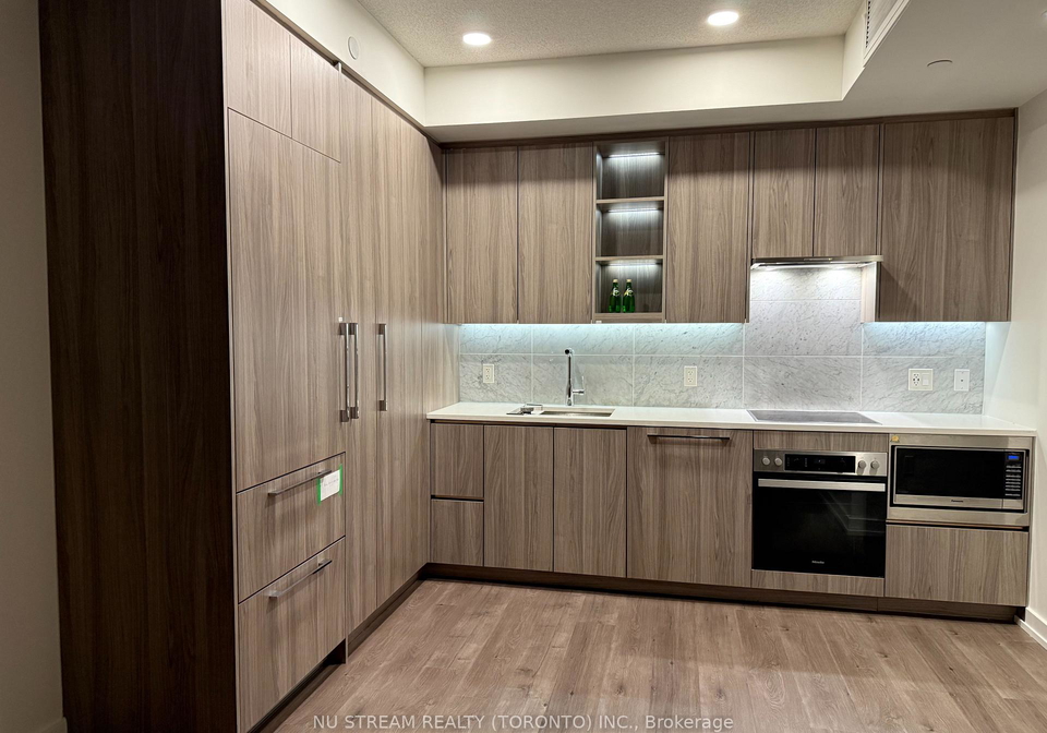 85-mcmahon-drive-north-york-ontario-c12342349