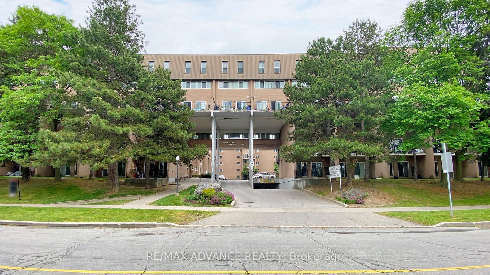 165-cherokee-boulevard-north-york-ontario-c12342434