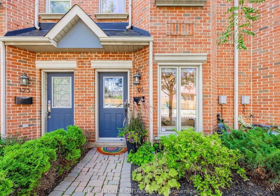 125-florence-street-toronto-ontario-c12342477