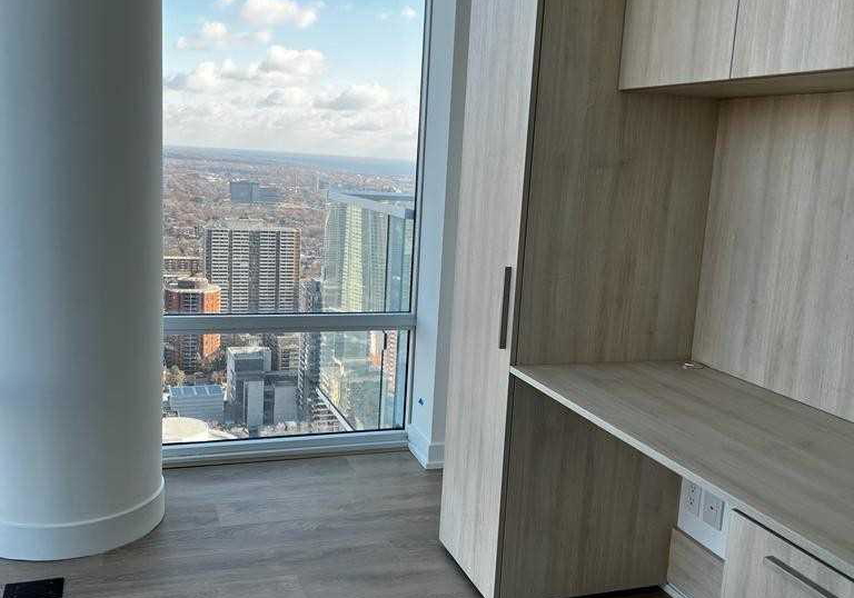 501-yonge-street-toronto-ontario-c12342734