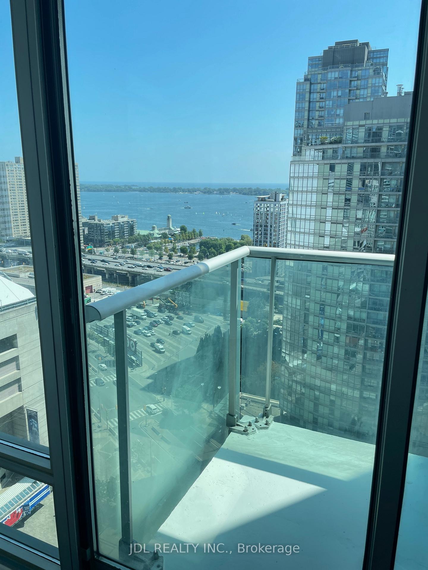 81-navy-wharf-court-toronto-ontario-c12342866
