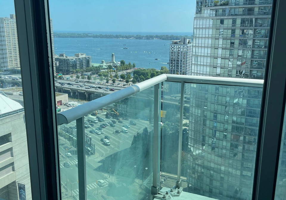 81-navy-wharf-court-toronto-ontario-c12342866