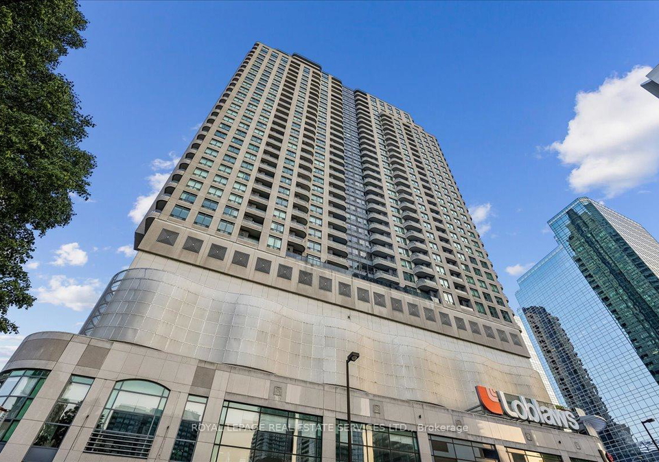 33-empress-avenue-north-york-ontario-c12343043