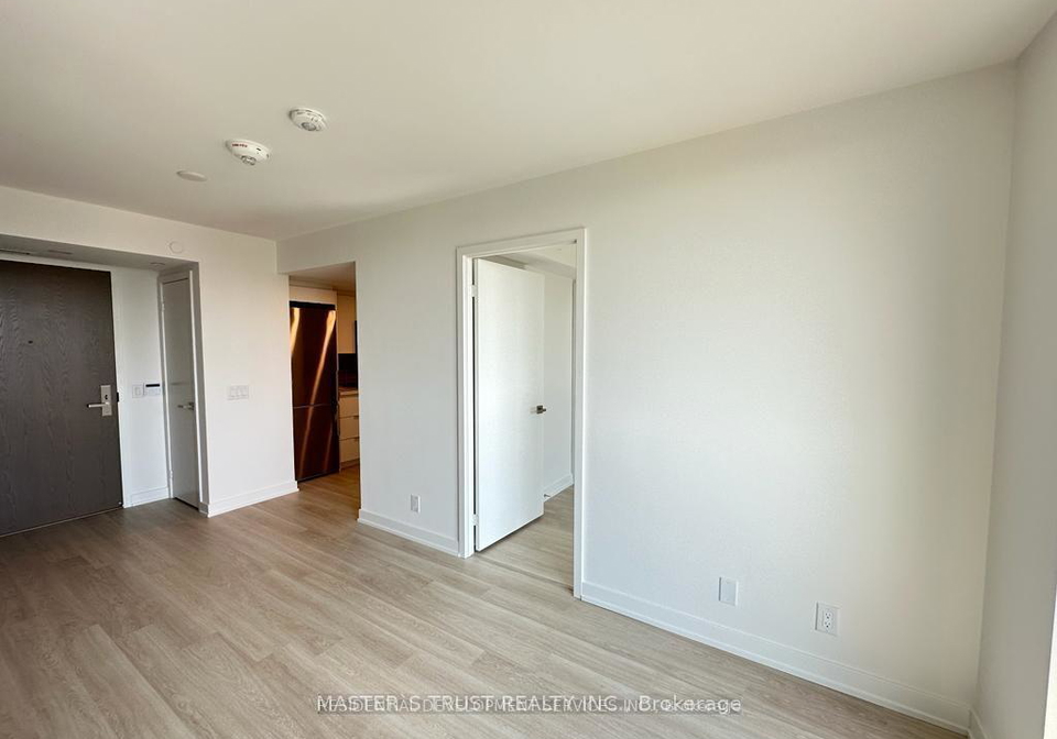 30-tretti-way-toronto-ontario-c12343274