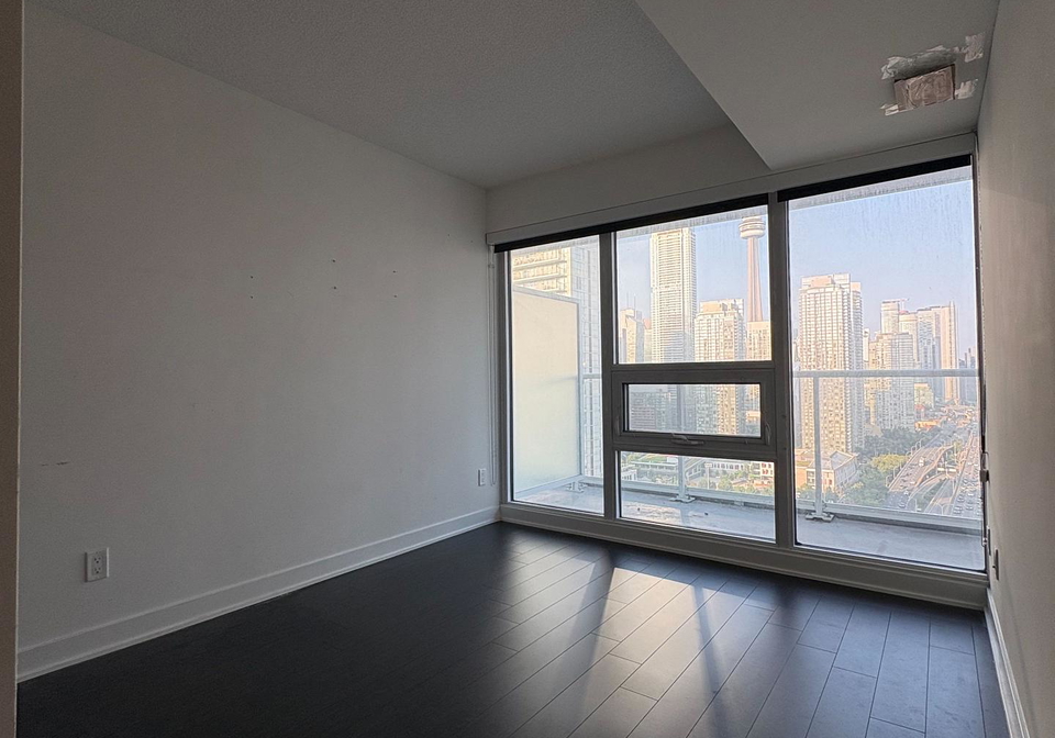 17-bathurst-street-toronto-ontario-c12343311
