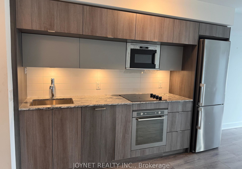 585-bloor-street-e-toronto-ontario-c12343354