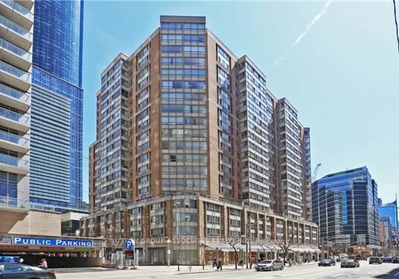 717-bay-street-toronto-ontario-c12343370