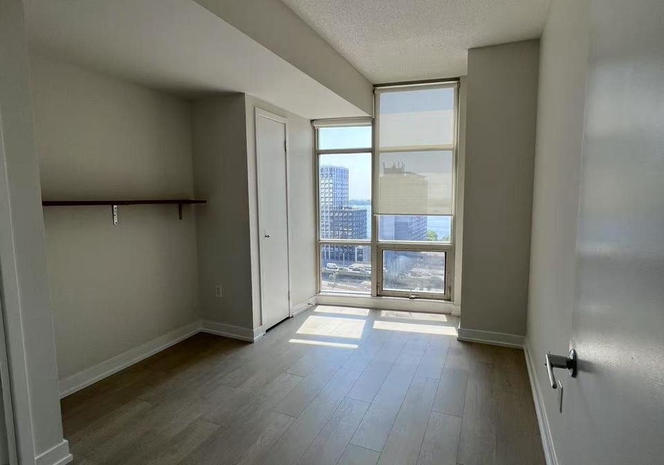 10-navy-wharf-court-w-toronto-ontario-c12343378
