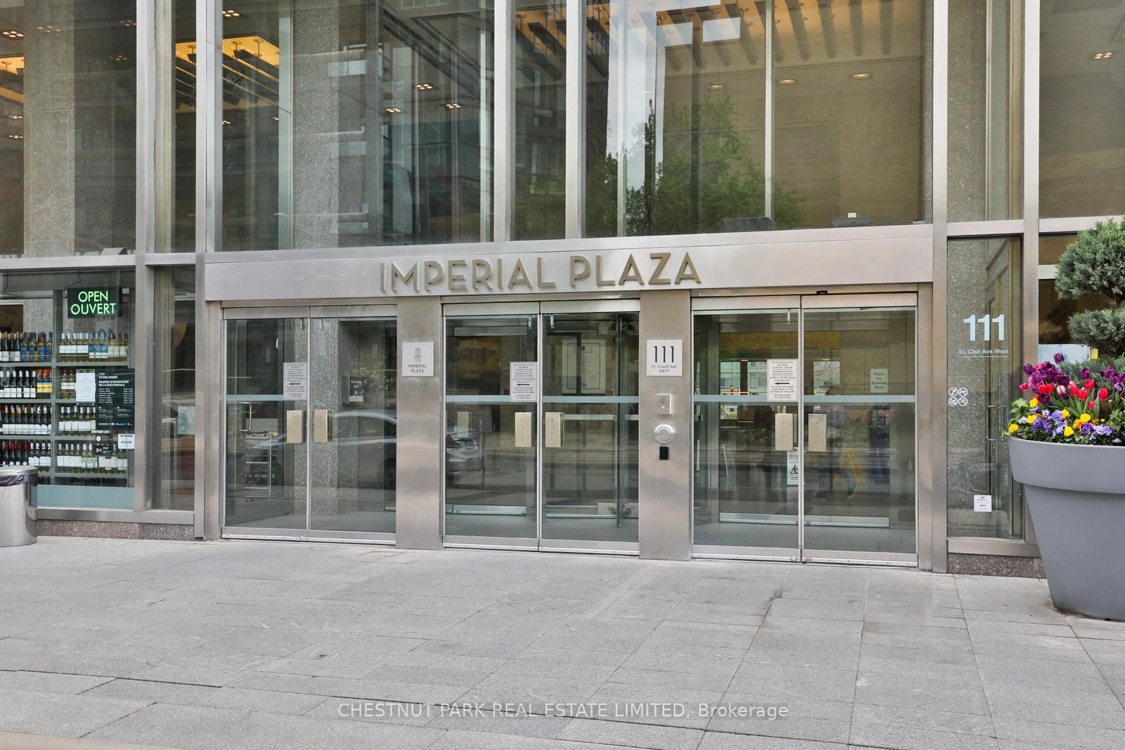 111-st-clair-avenue-w-toronto-ontario-c12343624